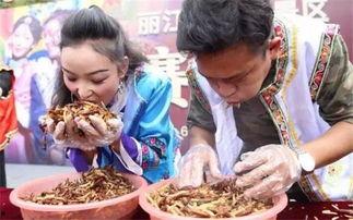 吃瓜云南小伙视频大全最新,吃瓜小伙带你领略特色小吃风华