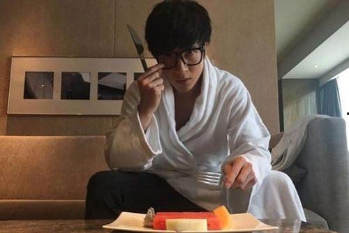 薛之谦八卦吃瓜视频大全,揭秘吃瓜视频背后的真相