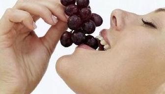 宝宝吃葡萄瓜视频大全集,趣味食育时光回顾